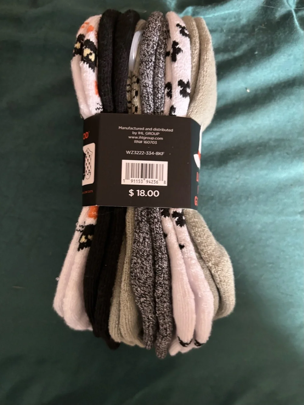 Life is Good Halloween socks. 6 pair New
